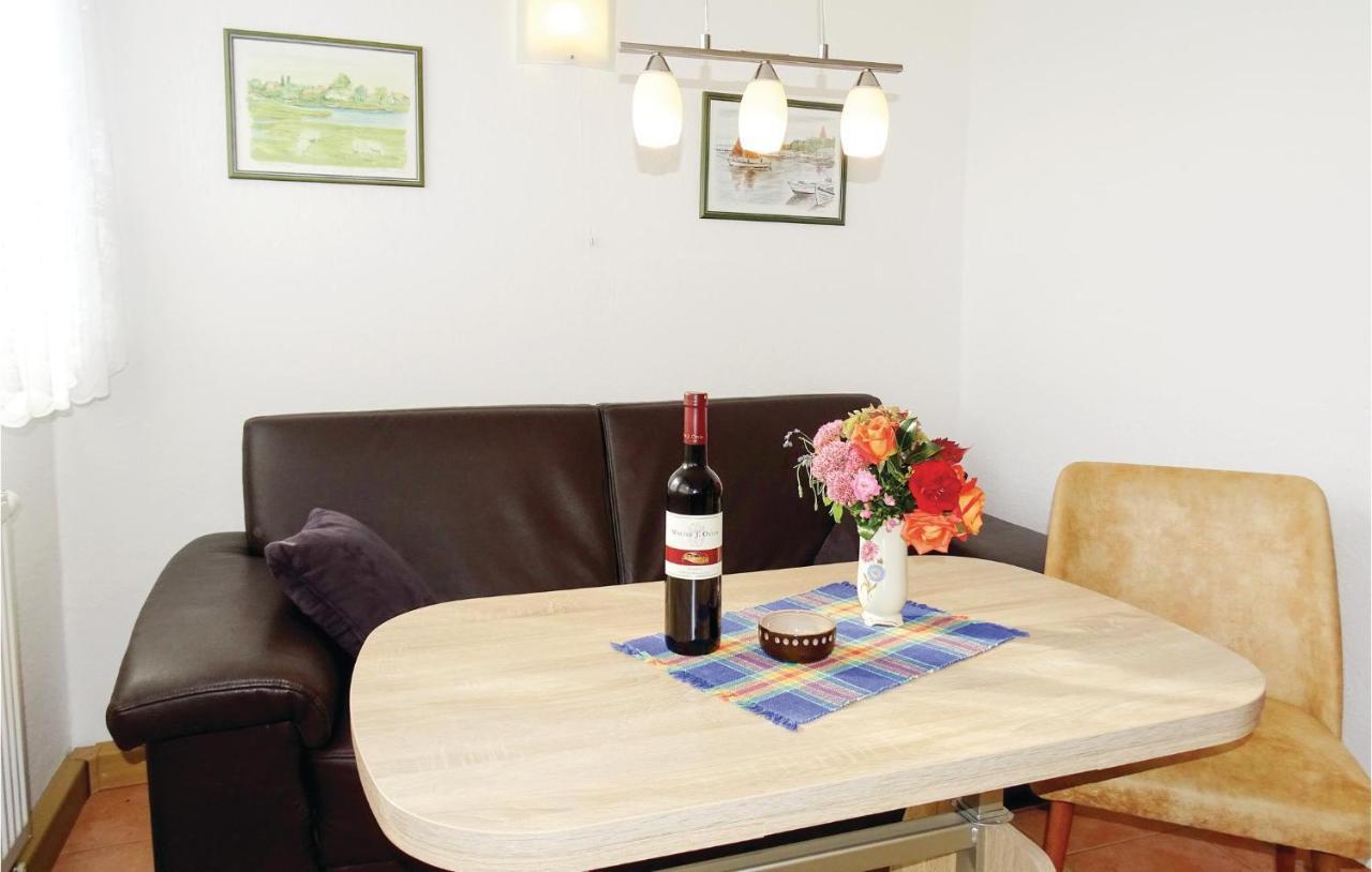 Nice Home In Insel Poel With House Sea View Extérieur photo